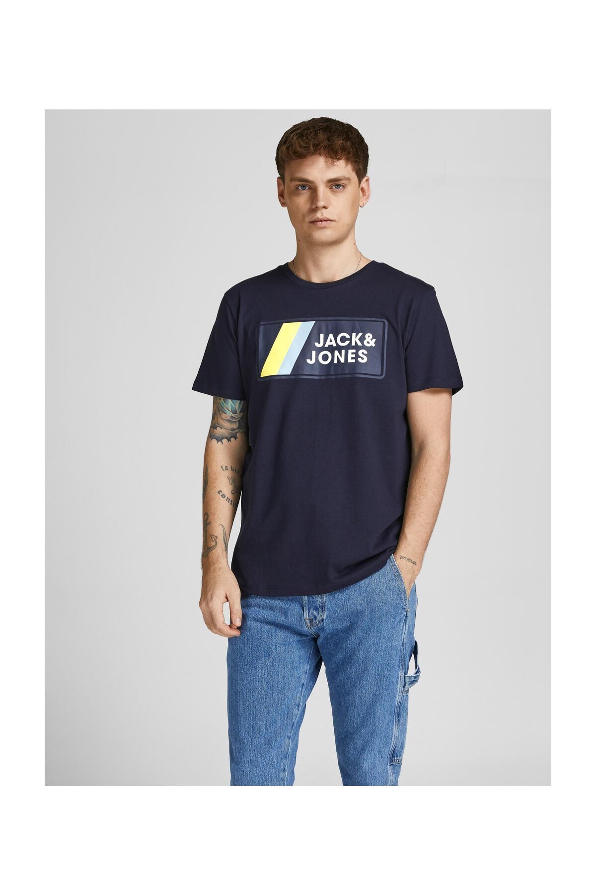 تی شرت آستین کوتاه مردانه جک اند جونز کد 12207493-2